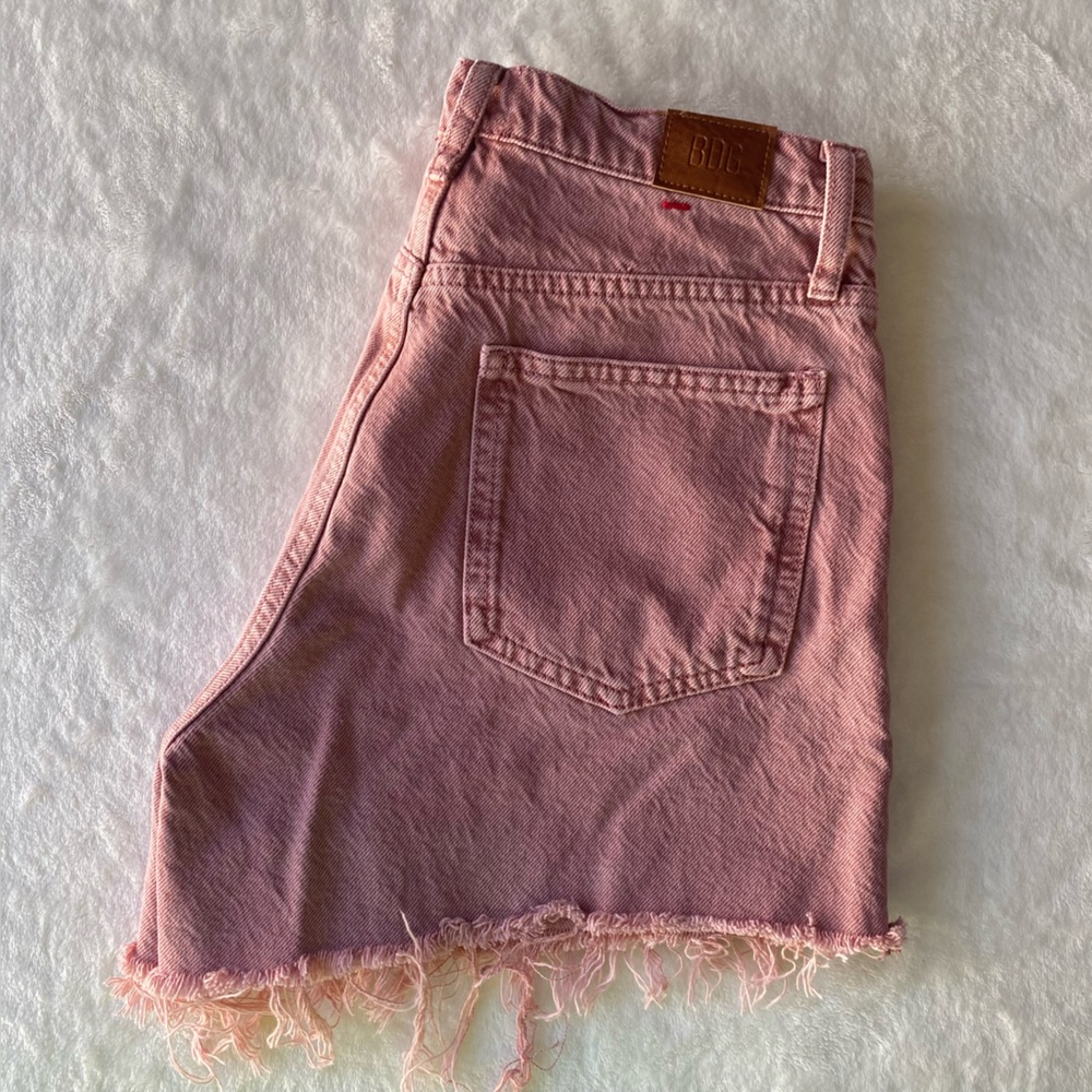 BDG Denim Shorts‎ Cut off High Rise Mom Shorts Size 26 Pink